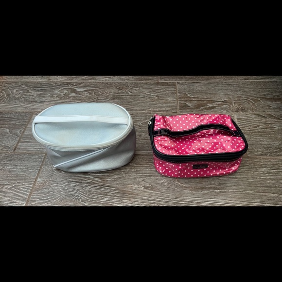 Makeup Bags - Picture 1 of 3